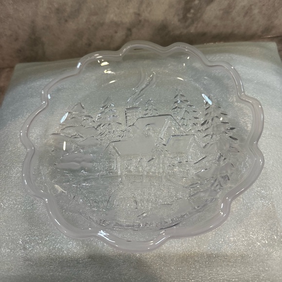 Wonderland Collection Sweets Dishes - Picture 6 of 10